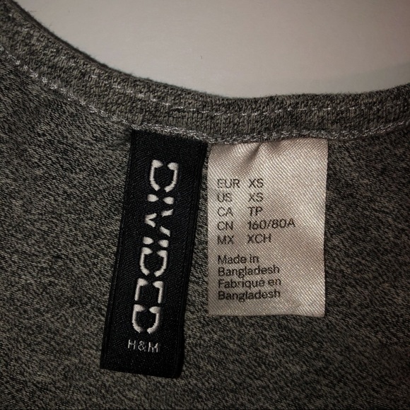 Grey form fitting Crop top - Picture 4 of 4